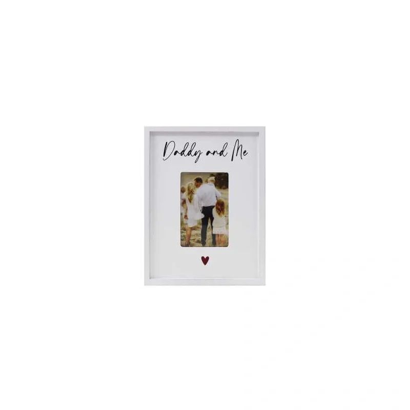 4x6" WHITE WOOD FRAME WITH HEART- 'DADDY AND ME'