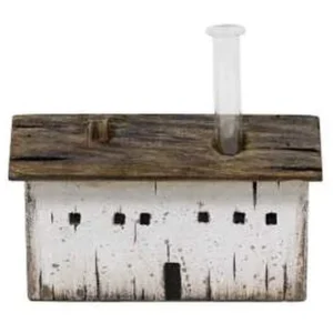 LONG RUSTIC WD HOUSE W/ 6 WINDOWS